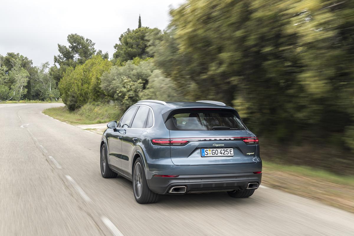 porsche-cayenne-e-hybrid-2018-rijtest