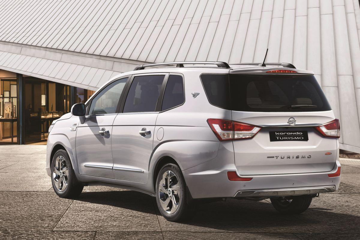 ssangyong-rodius-facelift-2018-korandoturismo