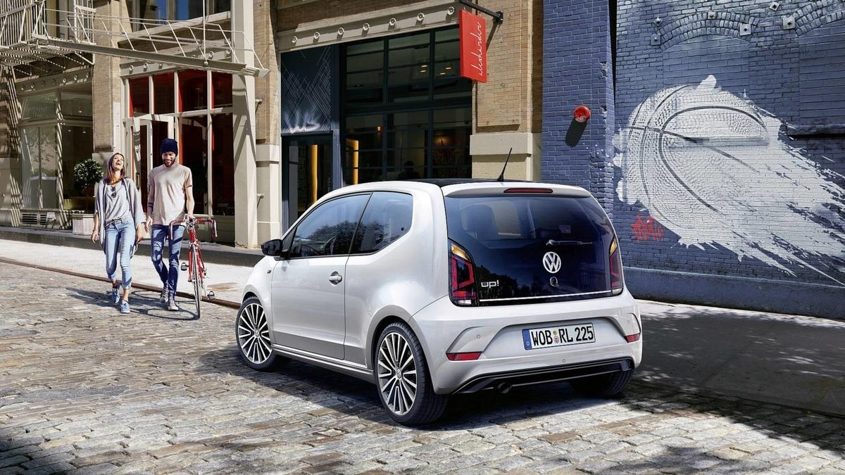 vw-up-r-line-2018