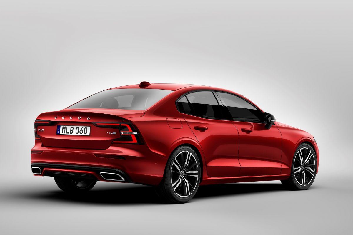 volvo-s60-official-2018