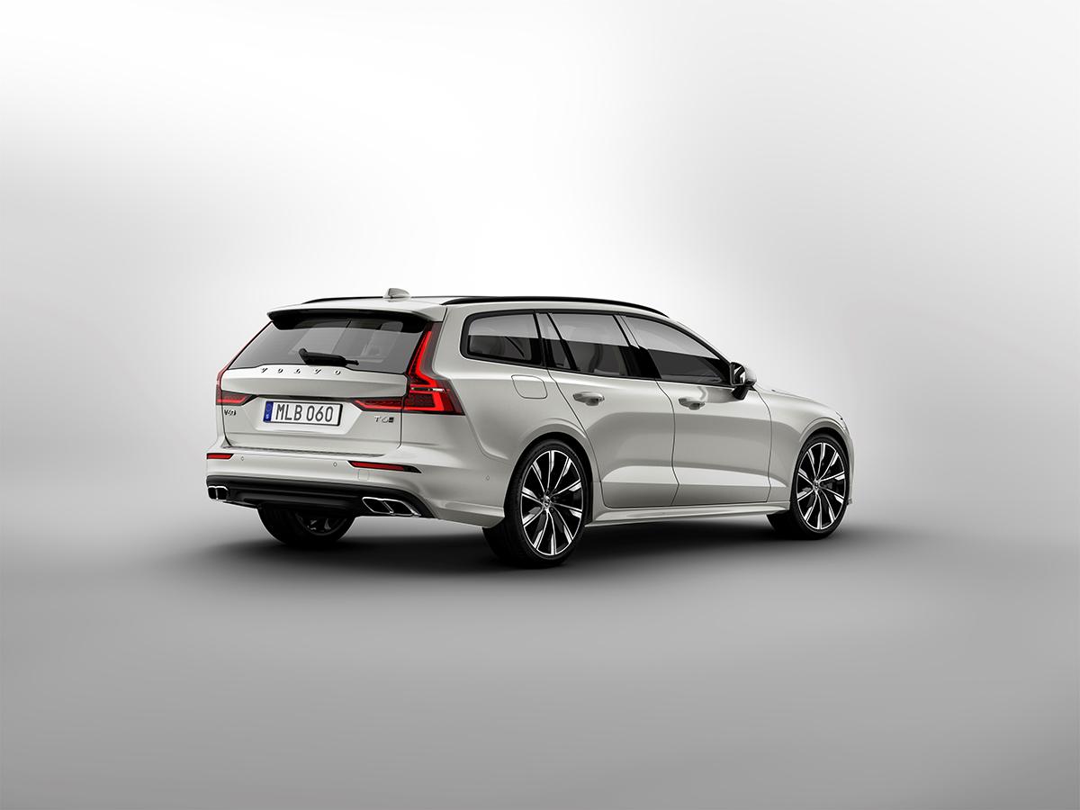 volvo-v60-2018-official