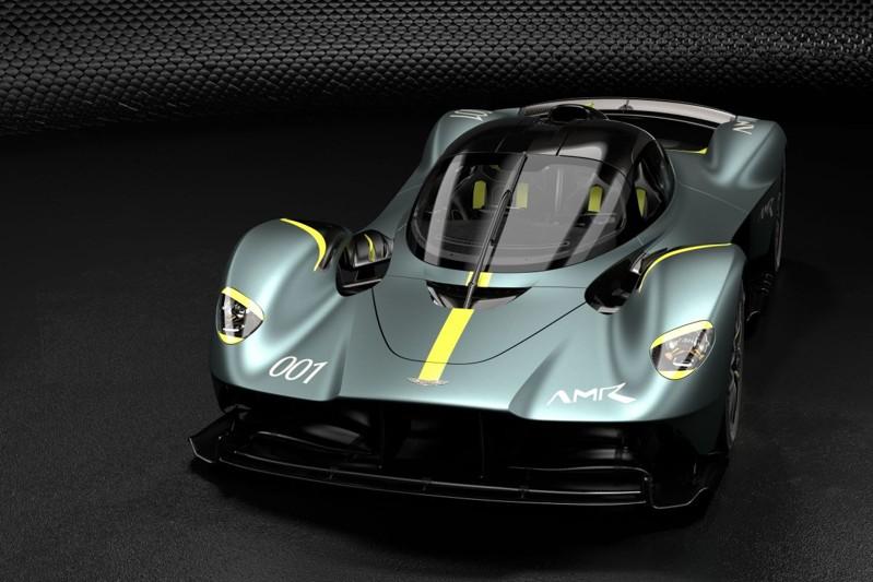 Aston Martin Valkyrie AMR Track Performance Pack