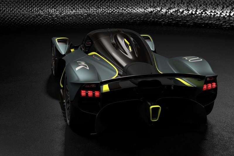 Aston Martin Valkyrie AMR Track Performance Pack