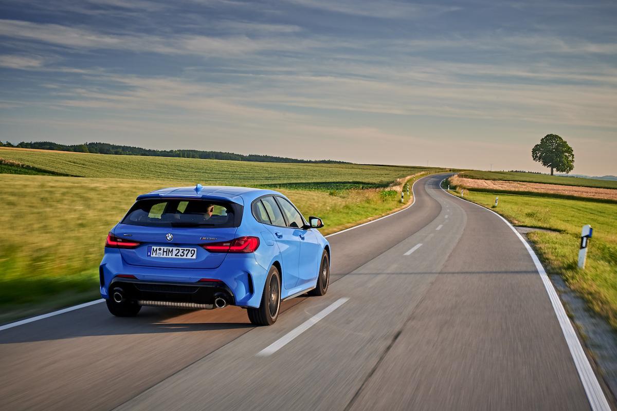 Rijtest BMW M135i 2019 viercilinder F40