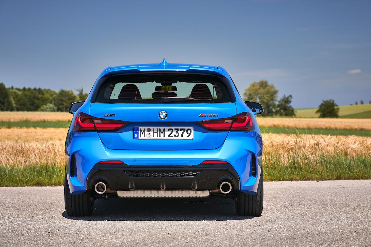 Rijtest BMW M135i 2019 viercilinder F40