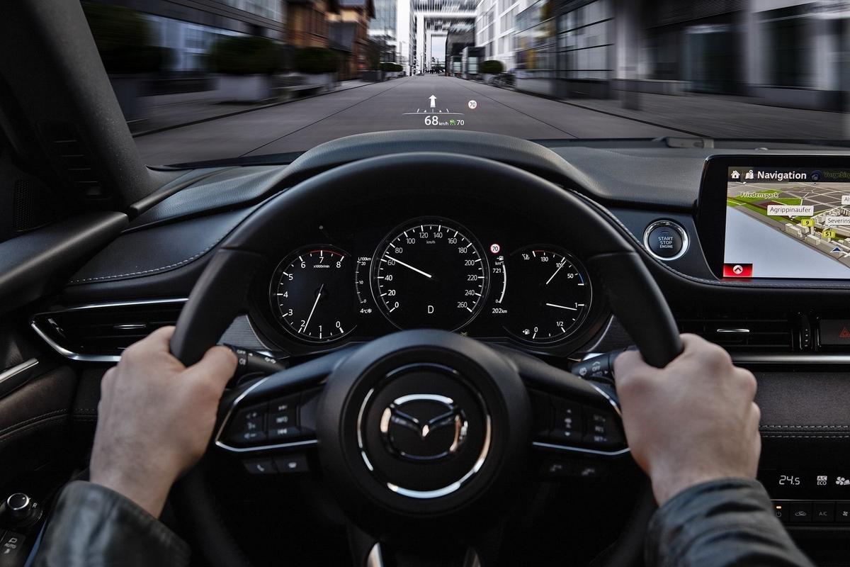 Mazda6 head-up display