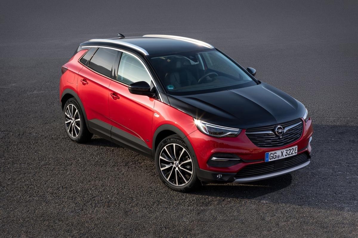 opel grandland x hybrid4 2019