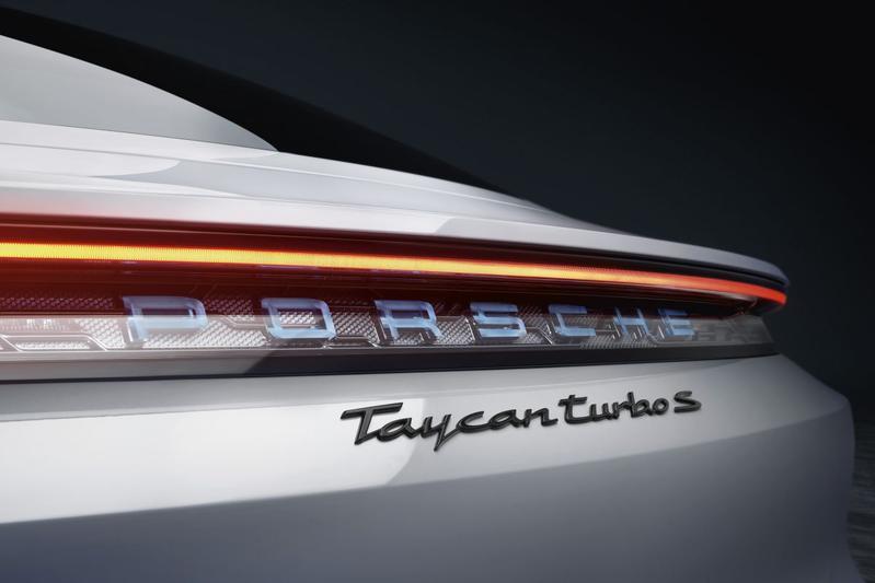 Porsche Taycan