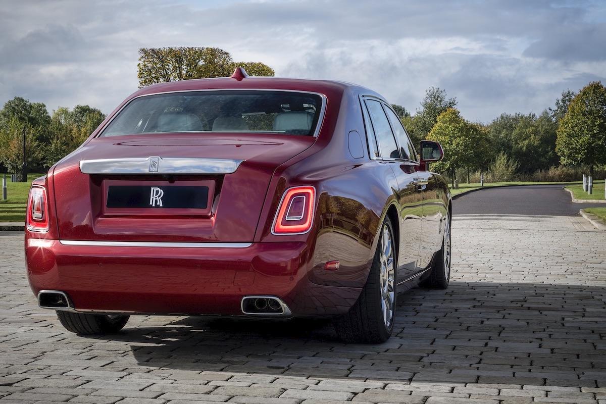 Rolls-Royce Red Phantom (2019)