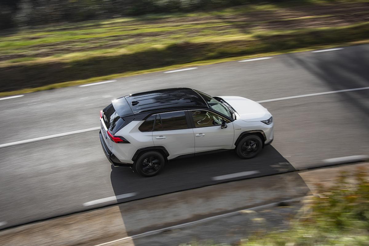 Rijtest Toyota Rav4 HYBRID AWD 2019