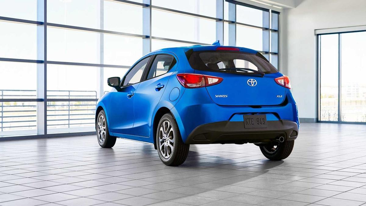 toyota yaris hatchback vs 2019
