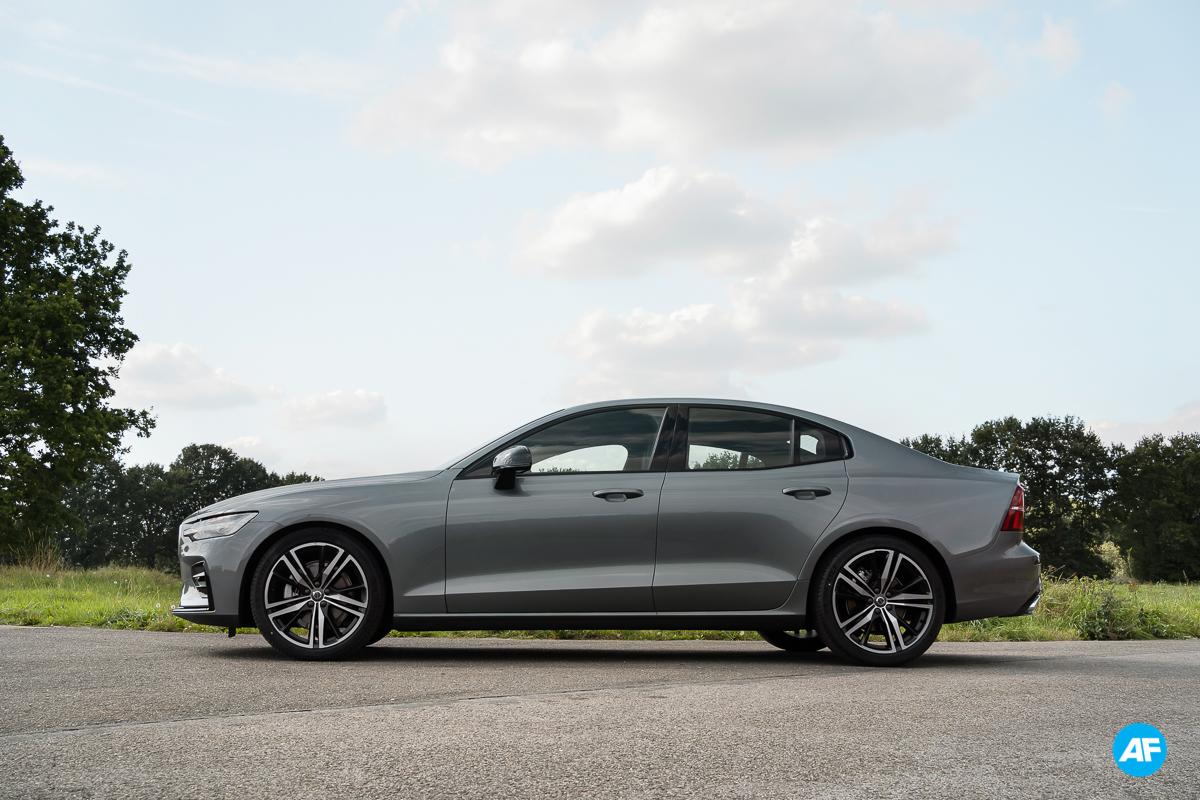 2019 Volvo S60 T4