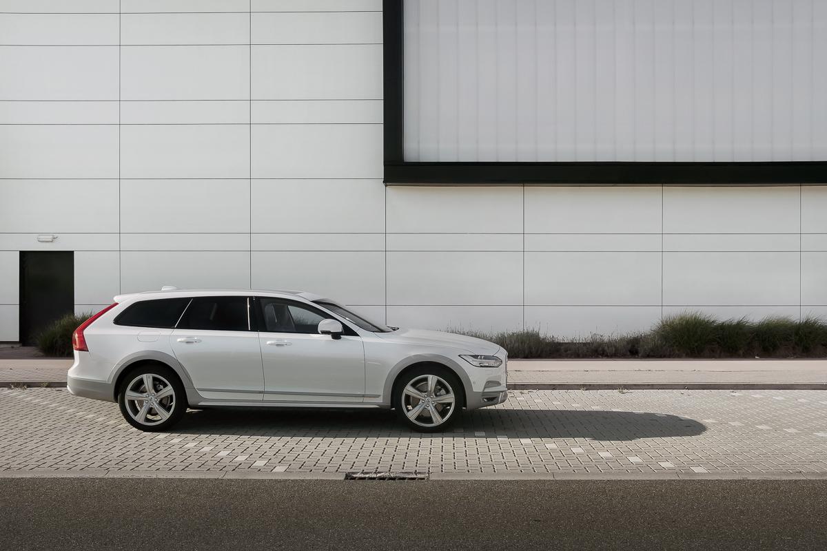 Rijtest Volvo V90 Cross Country 2019