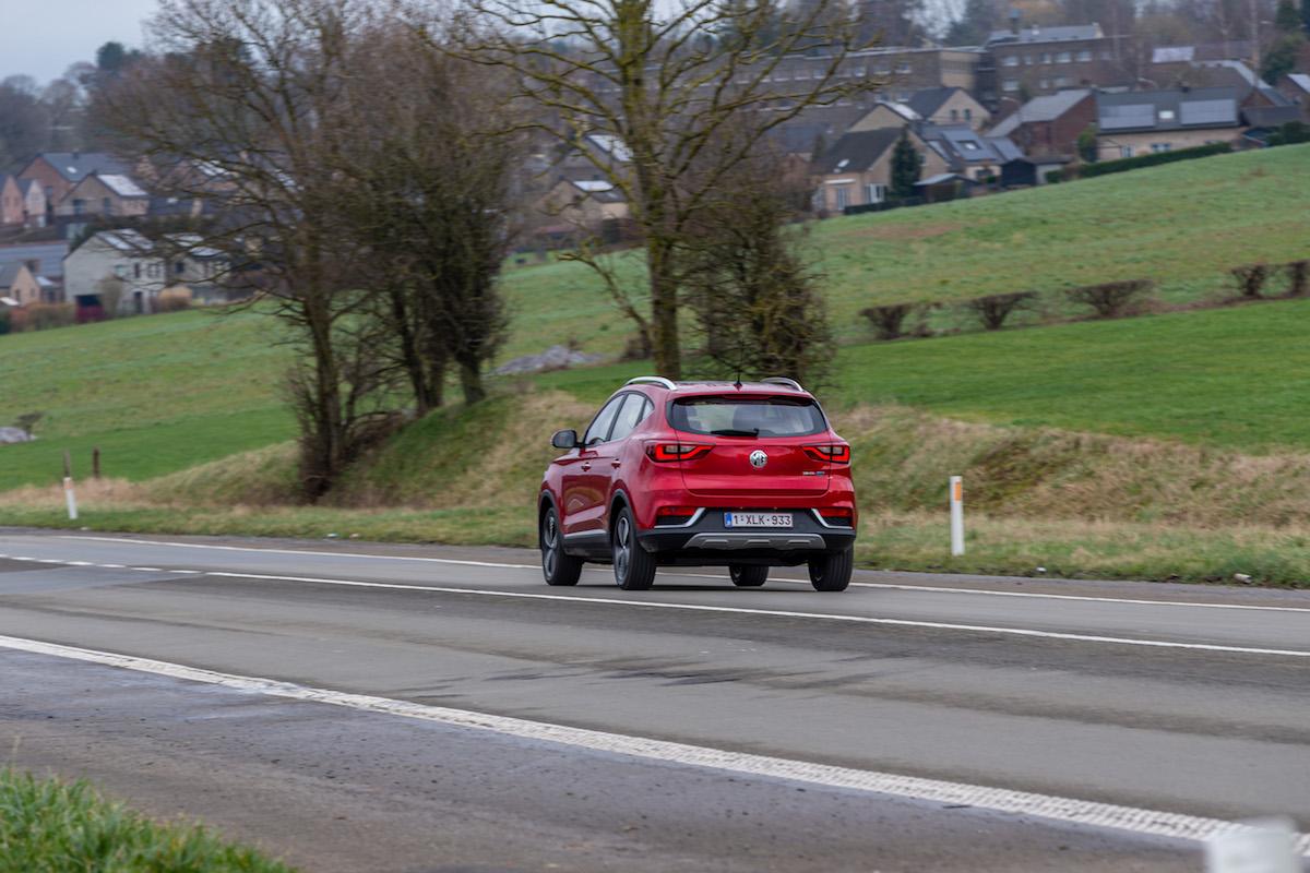 MG ZS EV rijtest 2020 Autofans