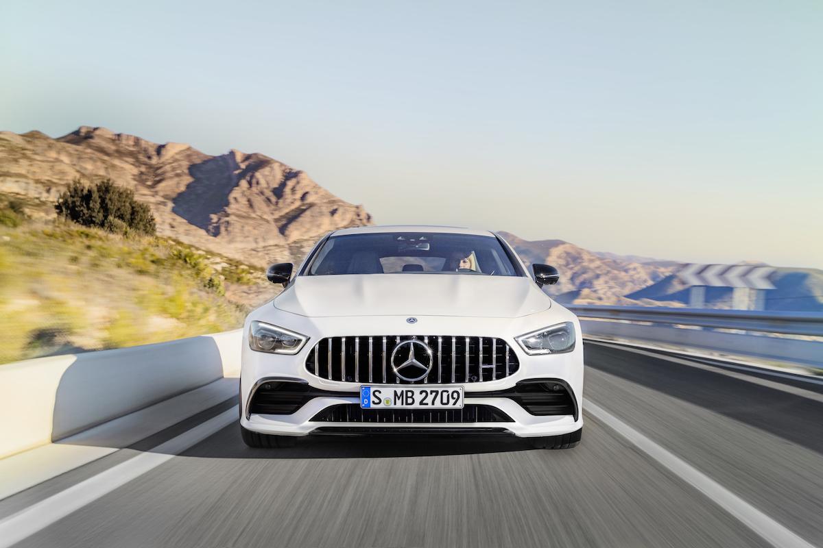 Mercedes AMG GT 4 Door Coupe 53 rijtest Autofans