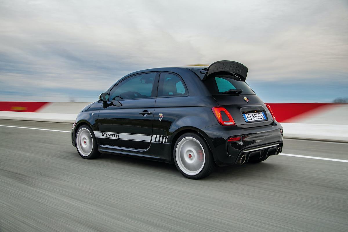 Abarth 695 Esseesse 2021