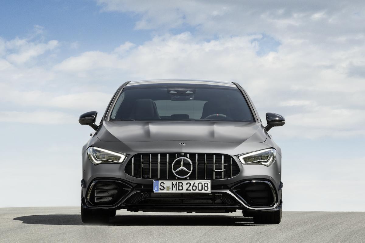 Mercedes AMG CLA 45 S Shooting Brake Rijtest Review 2021