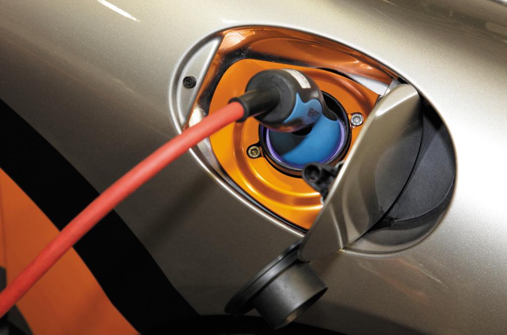 PORSCHE BOXSTER E CONCEPT (2011)