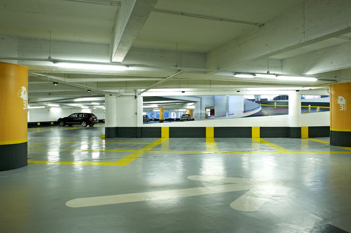 Parkeergarage breedte