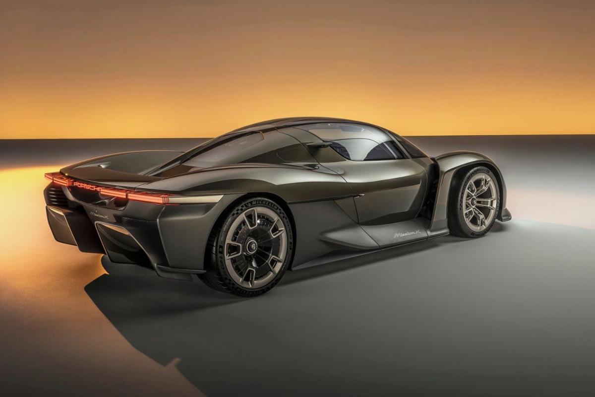 Porsche Mission X 2023