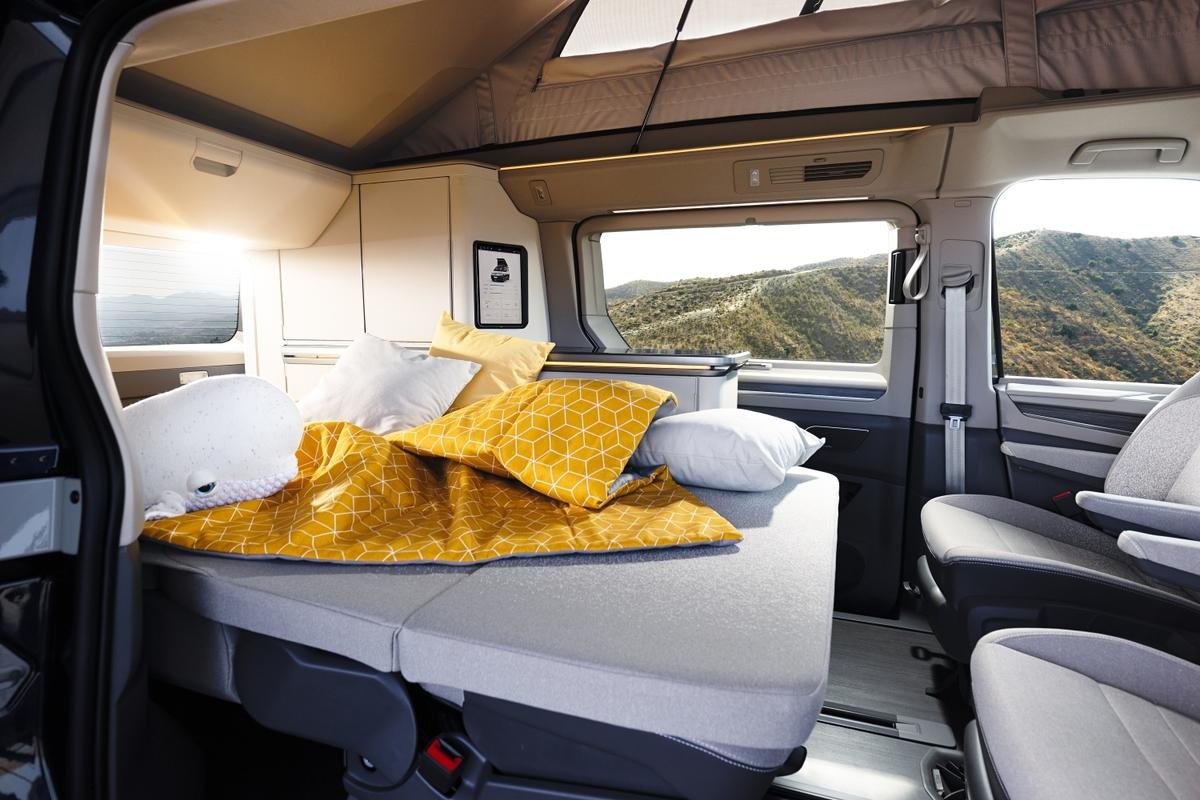 Volkswagen T7 California Concept 2023