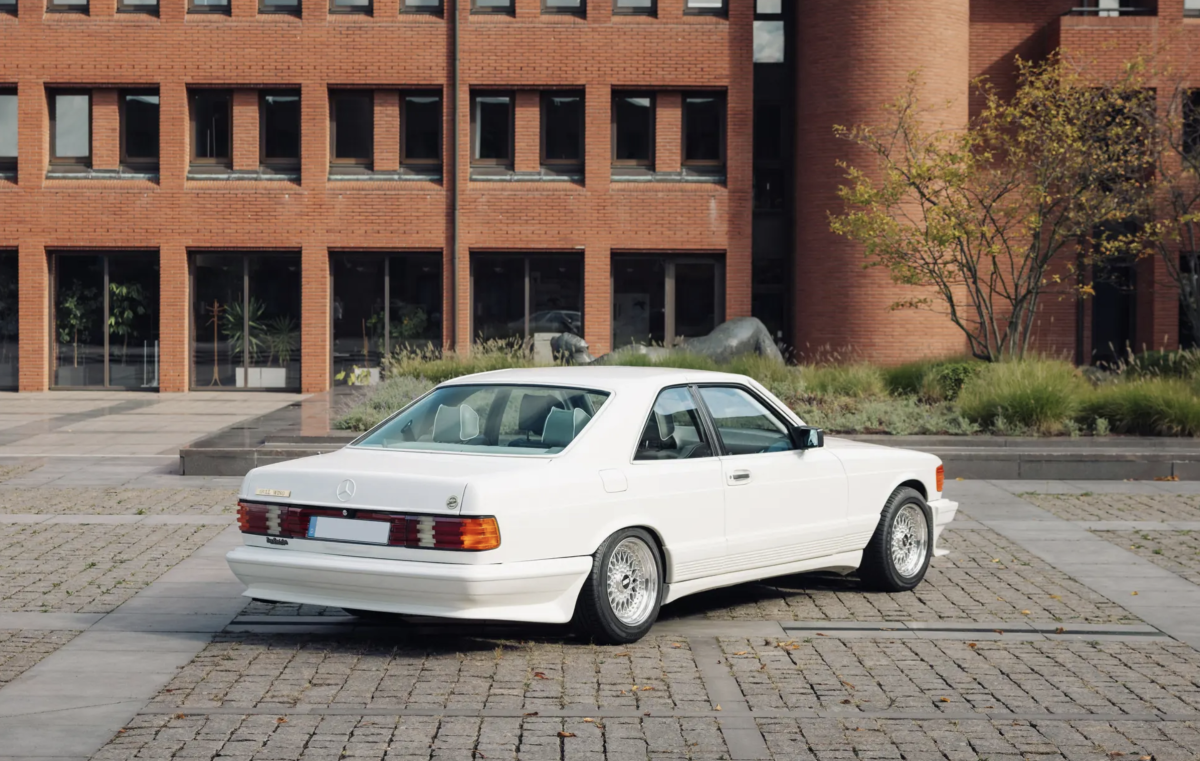 Mercedes-500-SEC-Styling Garage_01