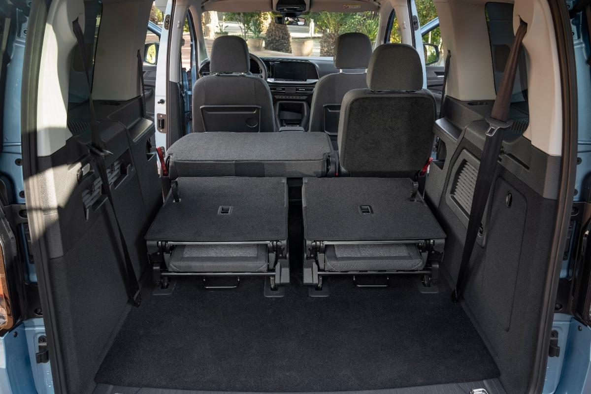 Ford Tourneo Connect PHEV 2024