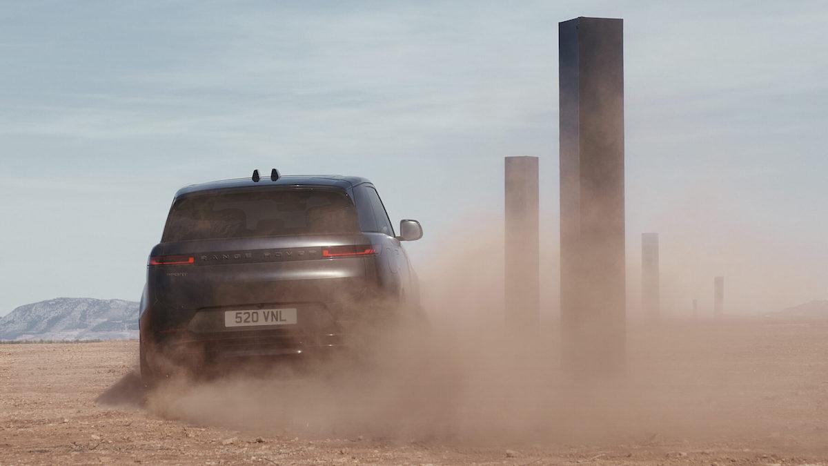 Range Rover Stealth Pack