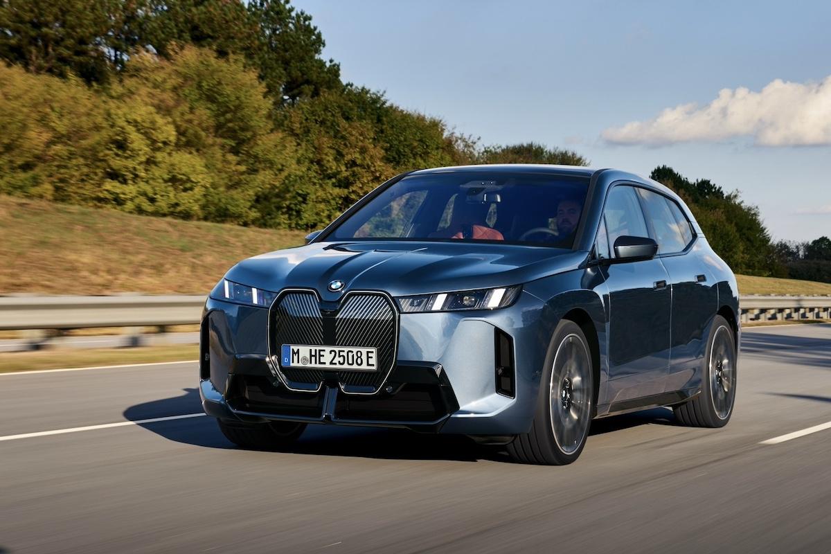 BMW iX facelift 2025