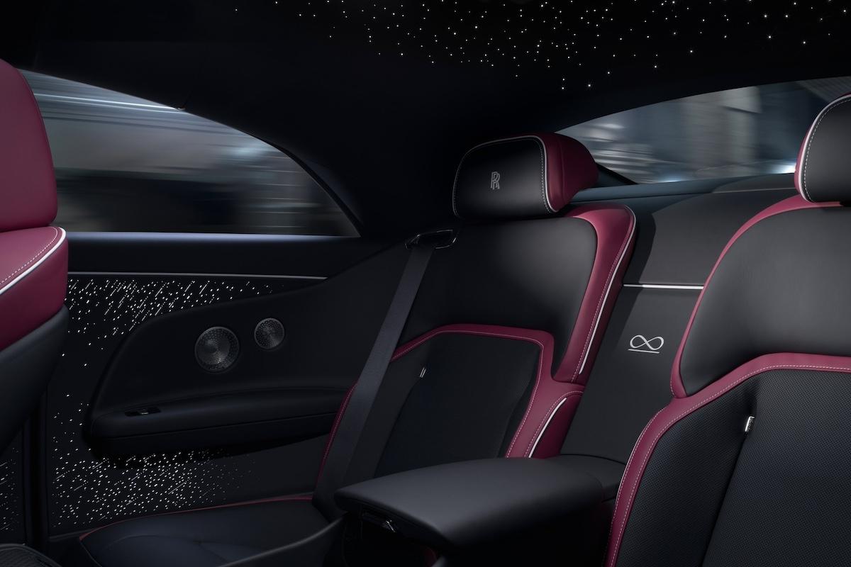 Rolls-Royce Spectre Black Badge 2025
