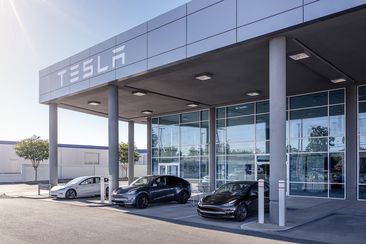 Tesla-vandalisme 2025