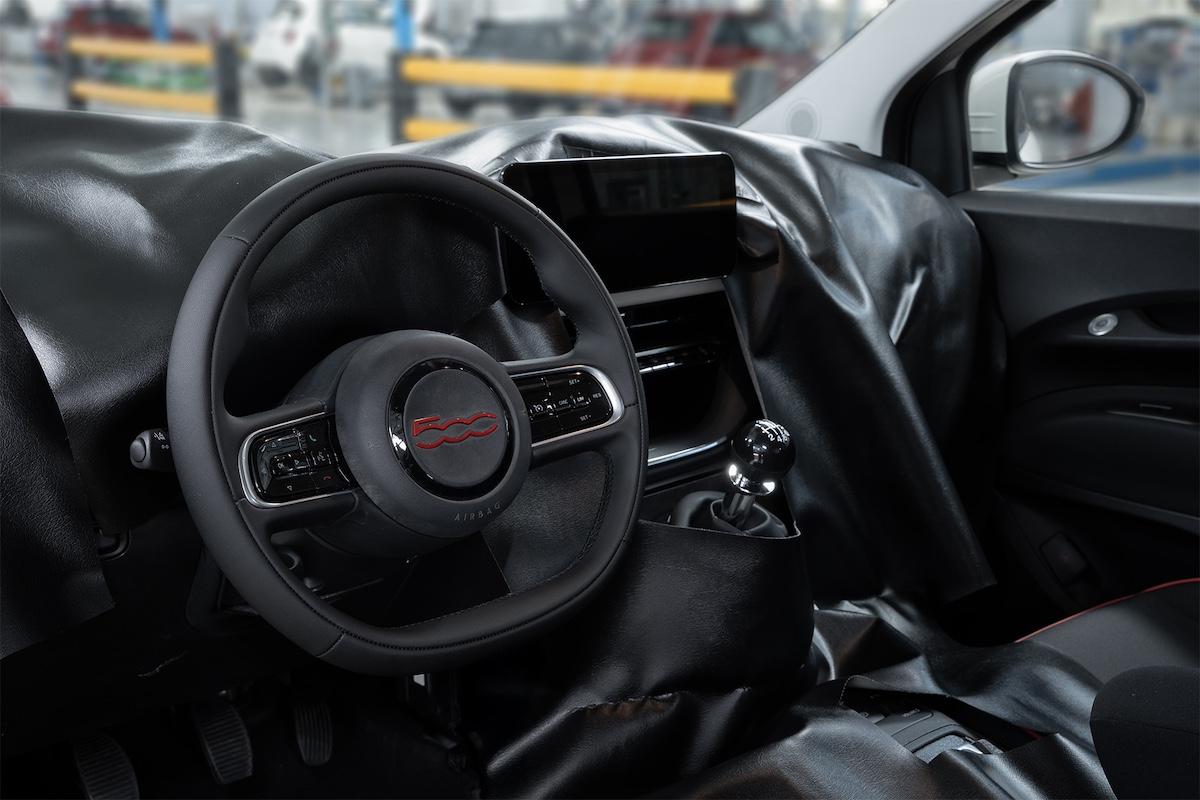 Fiat 500 Ibrida teaser 2025