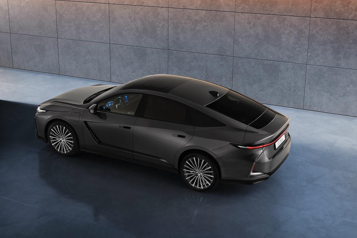 Lexus ES EV 2025