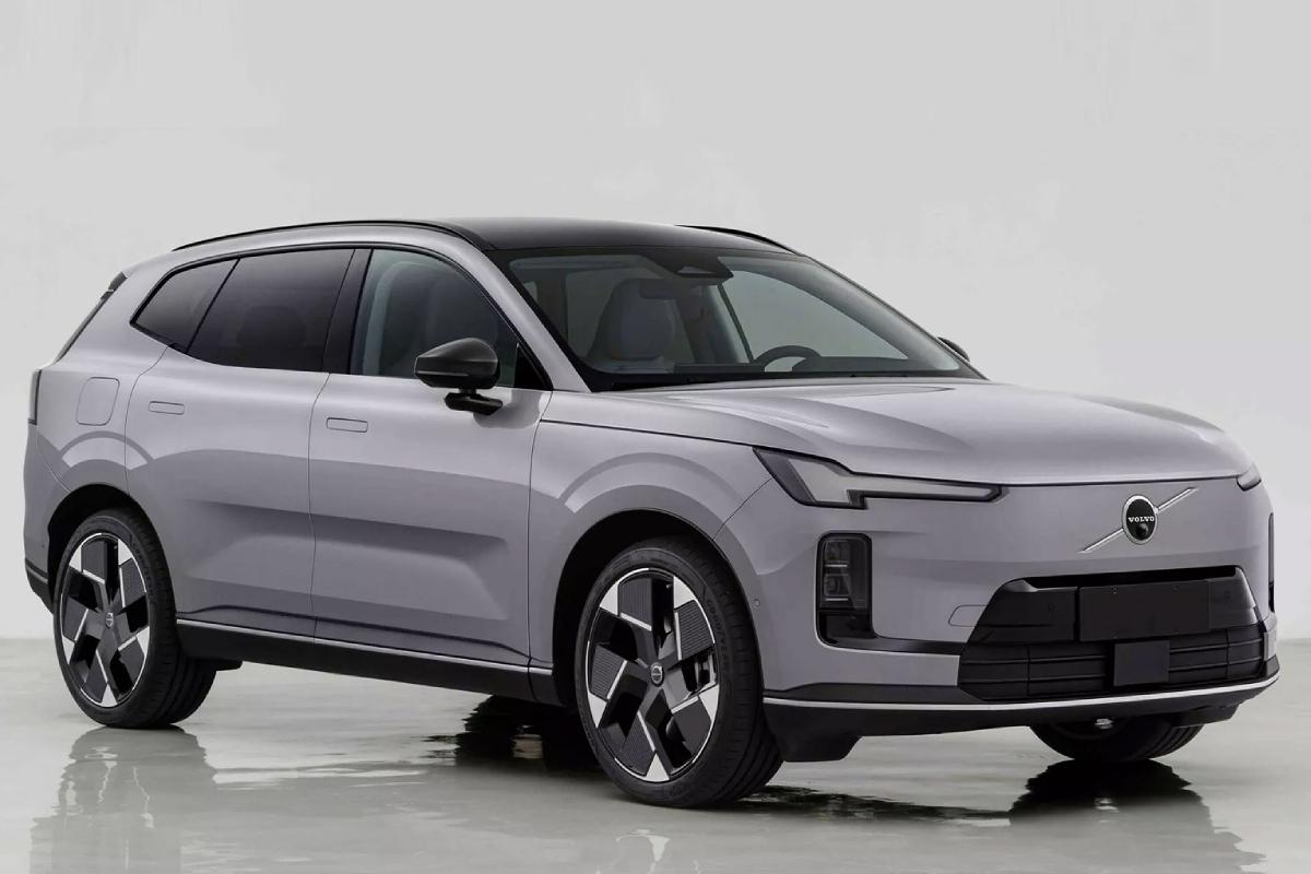 Volvo XC70 Leaked 2025 