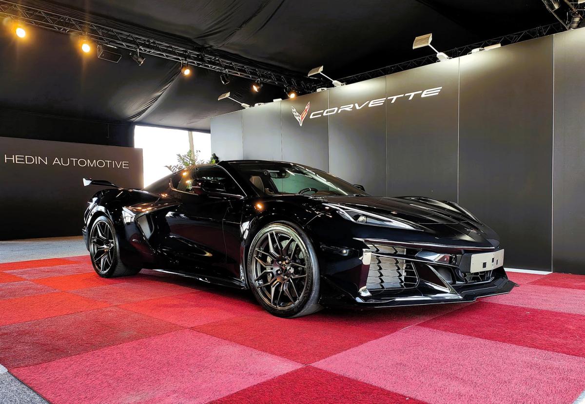 Corvette Z06 van Hedin op ACCE 2025 voorkant