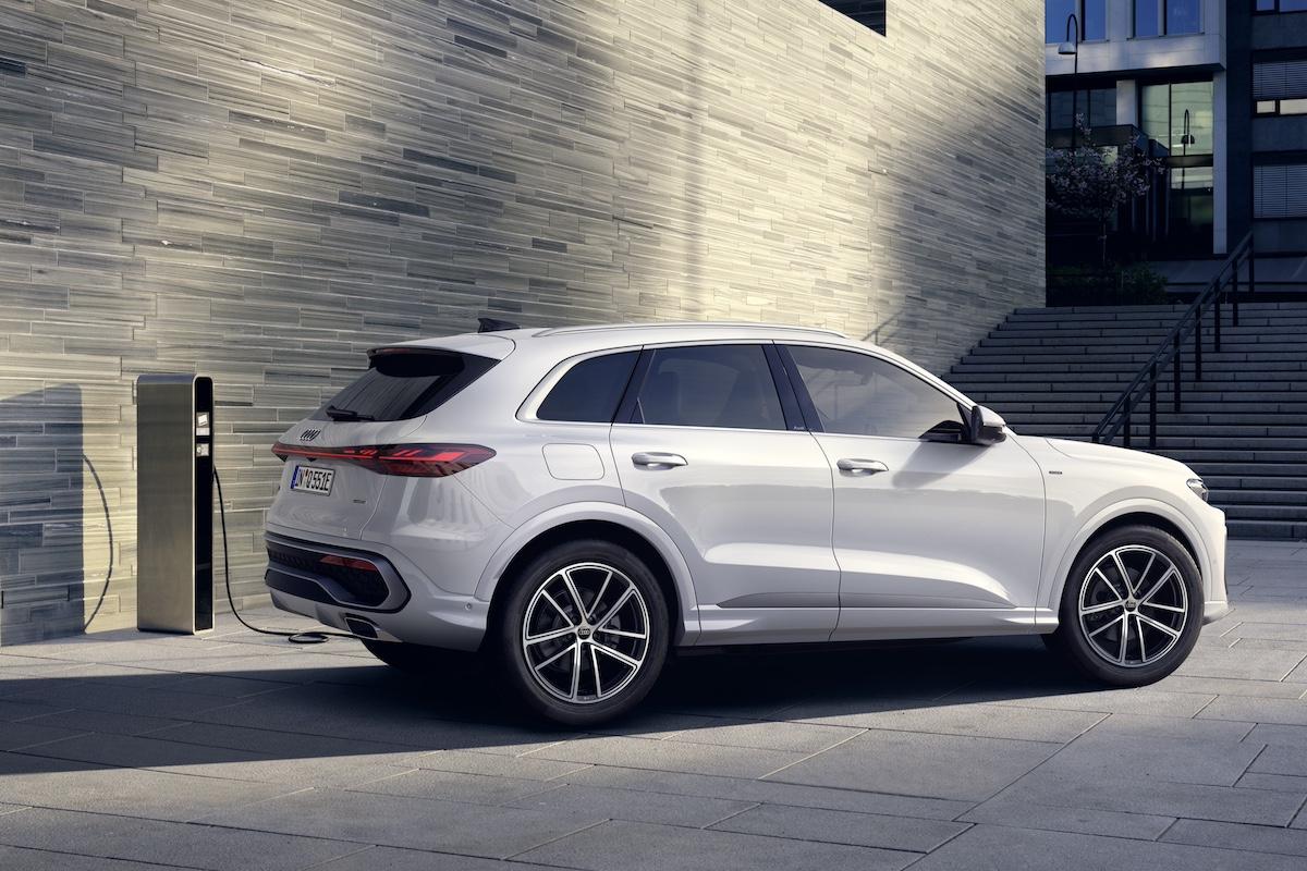 Audi Q5 e-hybrid 2025