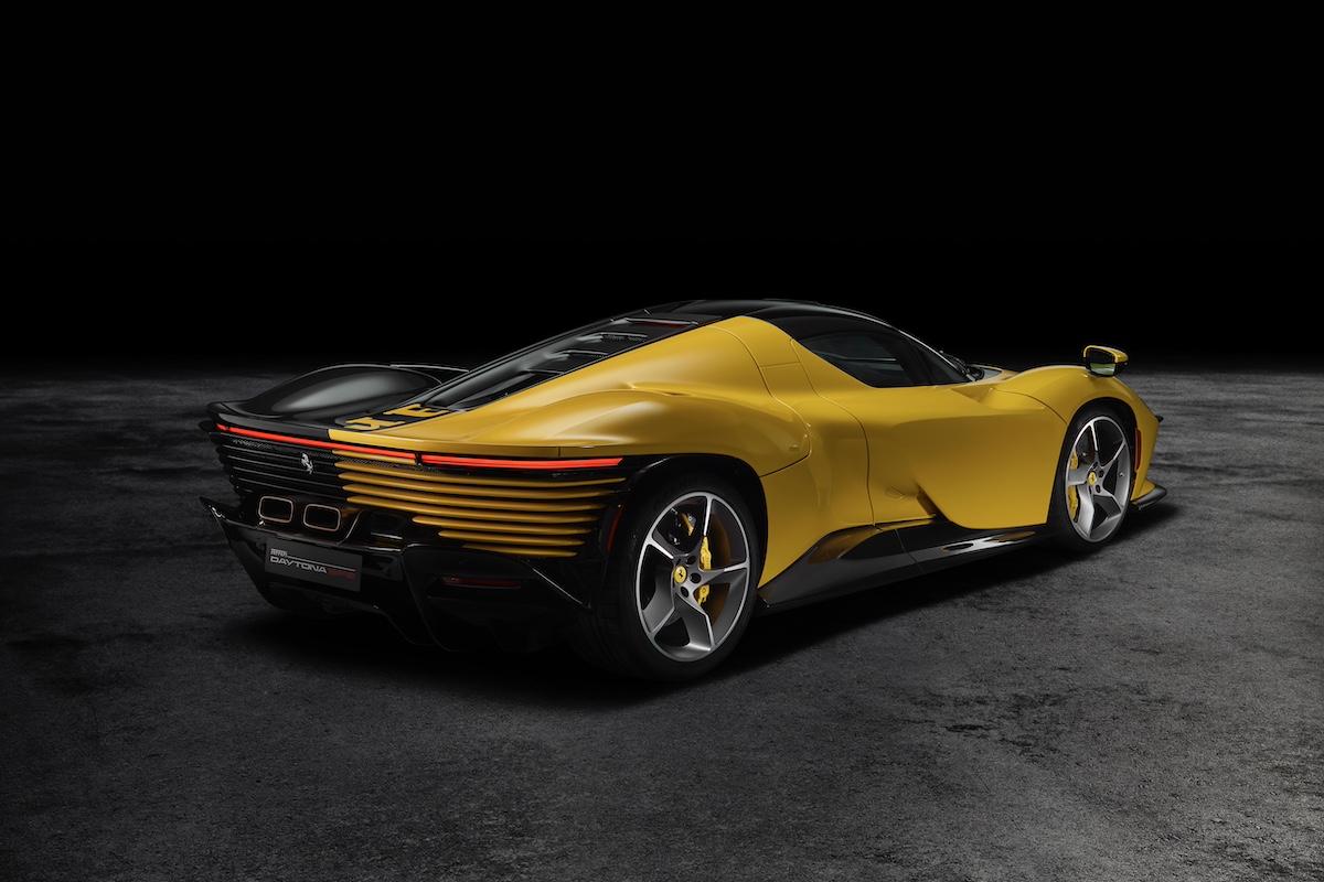 Ferrari Daytona SP3 600 2025