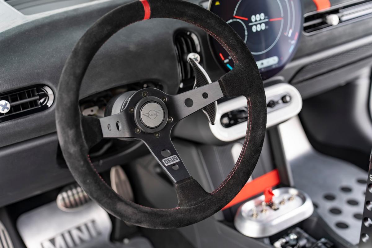 MINI JCW Deus Ex Machina 2025 Machine stuur