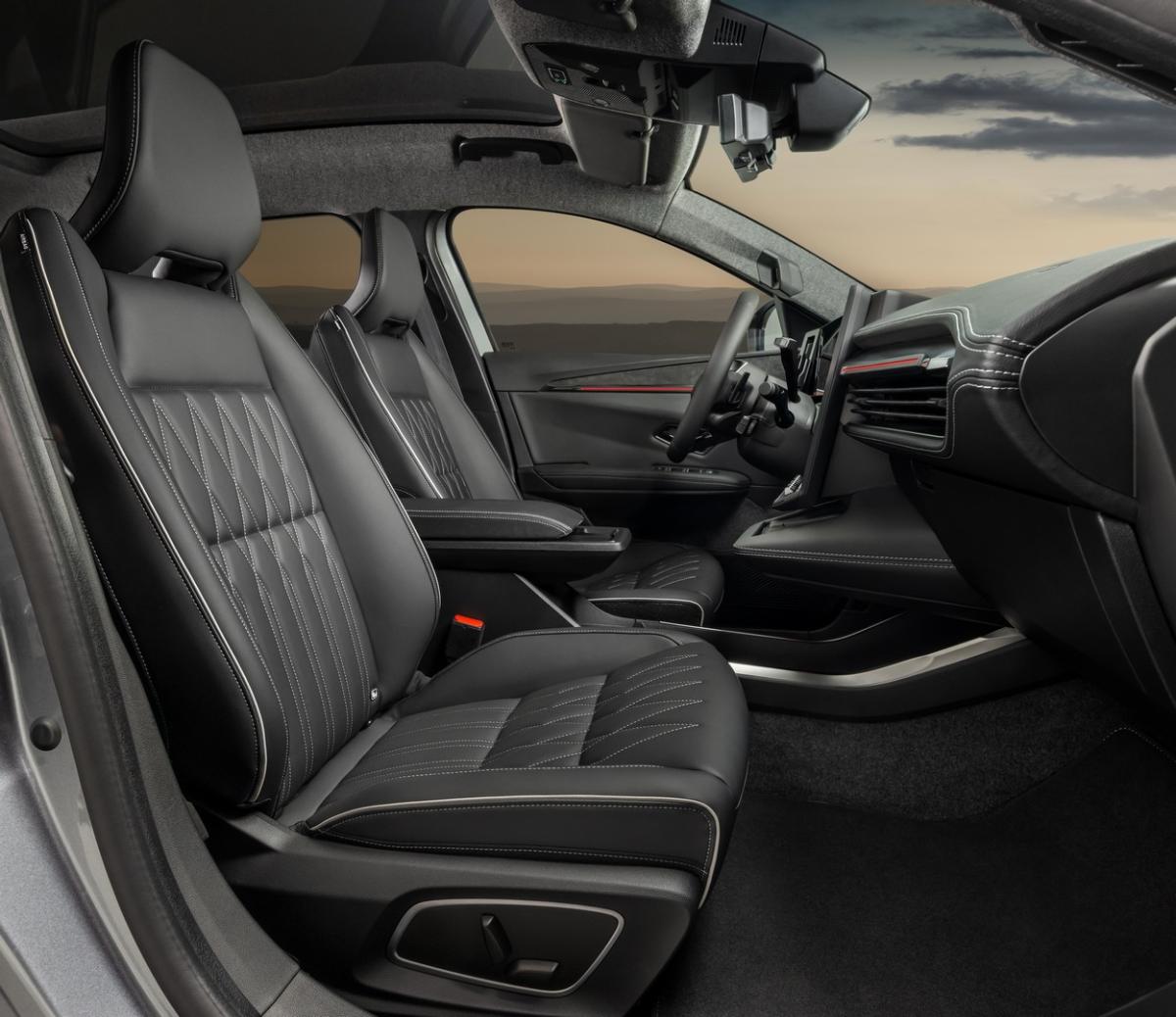 Mitsubishi Eclipse Cross interieur