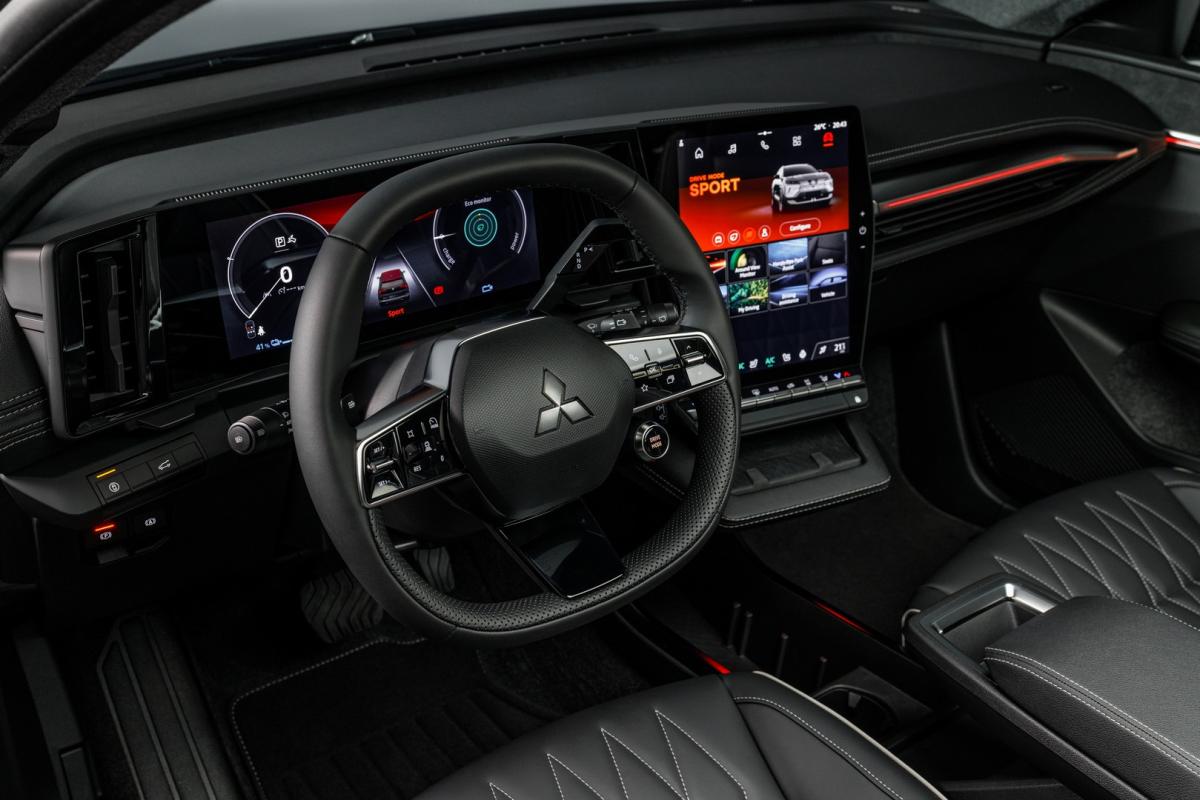 Mitsubishi Eclipse Cross interieur