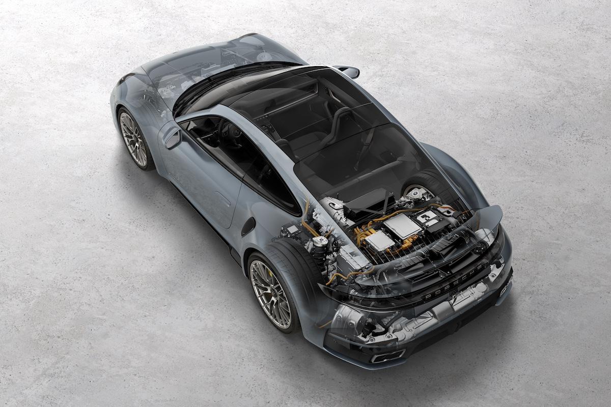 Porsche 911 turbo S facelift 2025