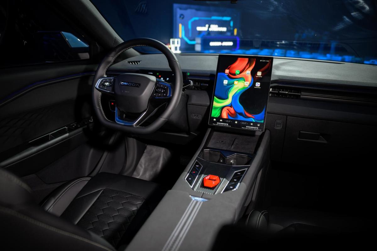 Omoda 4 interieur