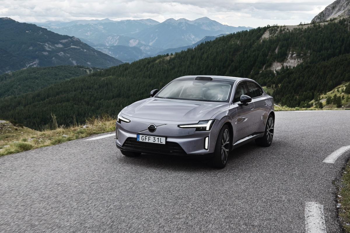 Test Volvo ES90 2025