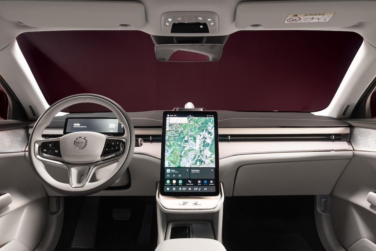 Test Volvo ES90 2025