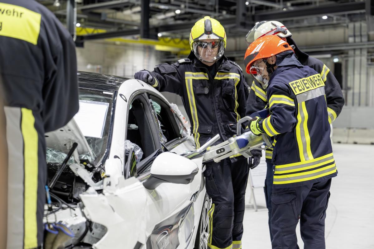 Mercedes brandweer oefening