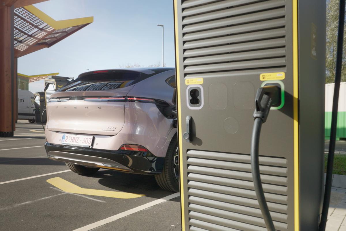 Xpeng interview laadpaalklap 2025