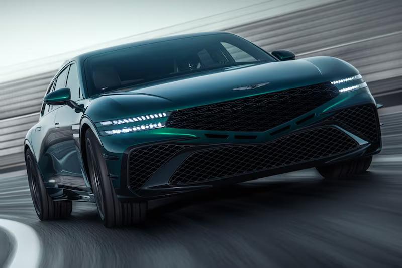 Genesis G90 Wingback