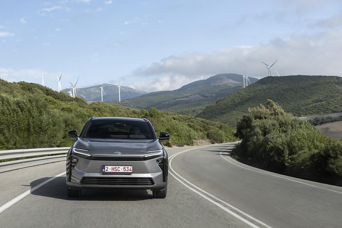 First Drive : Toyota bZ4X (2025)