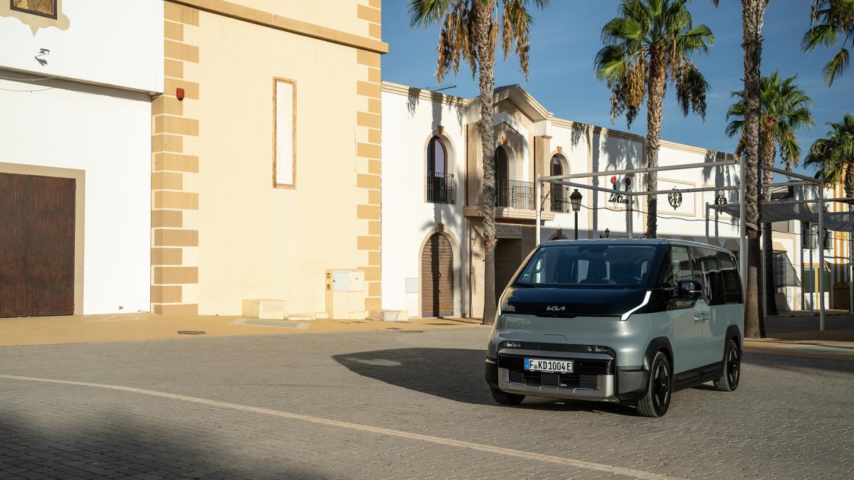 Kia PV5 Passenger