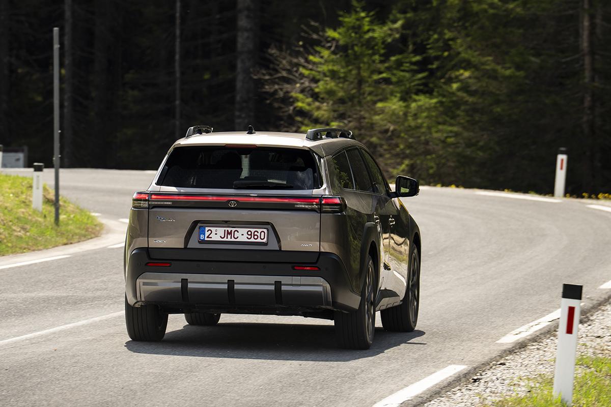 First drive : Toyota bZ4X Touring (2026)